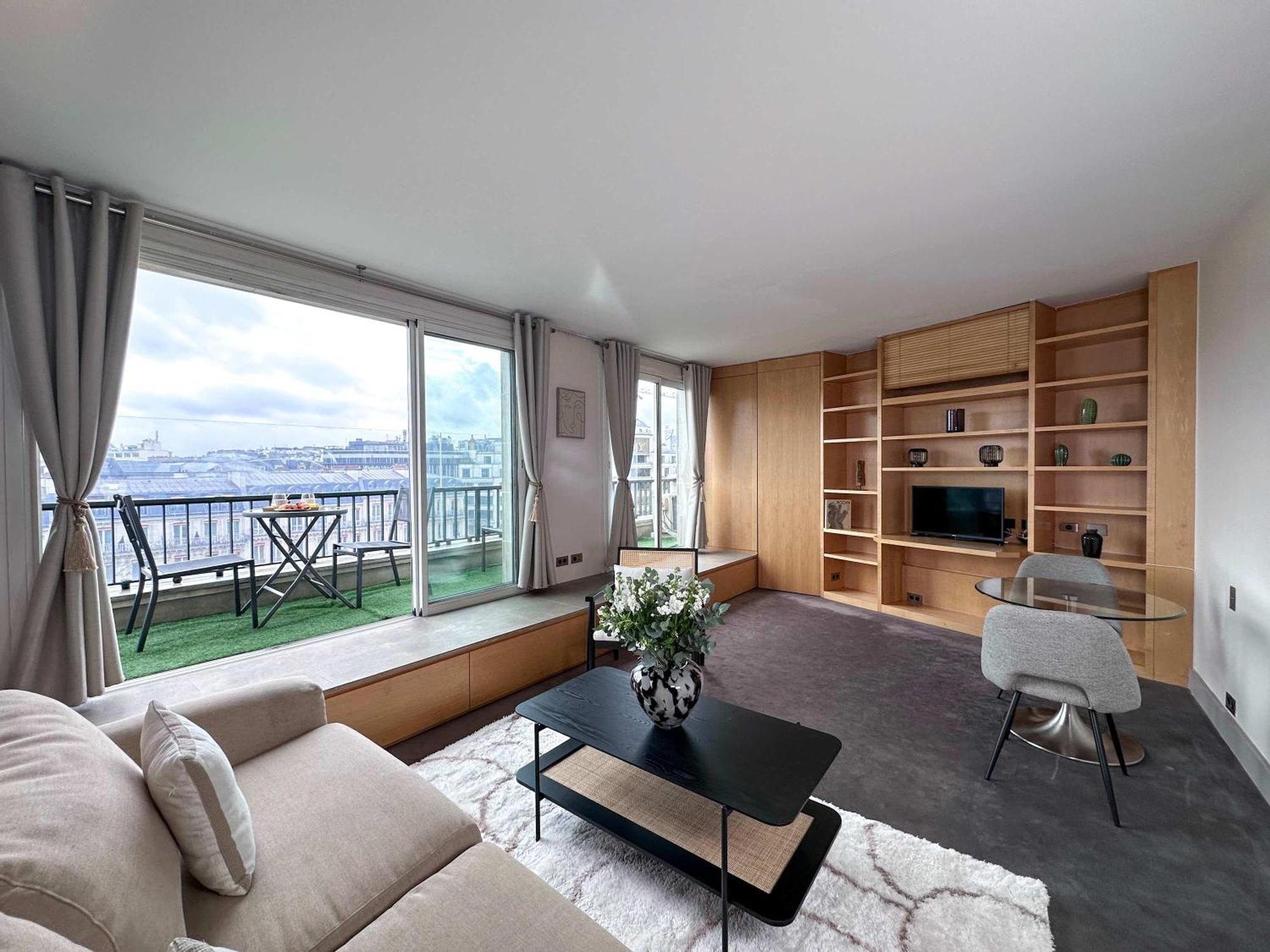 Appartement Champs - Elysees View With Balcony - Ac For 3
